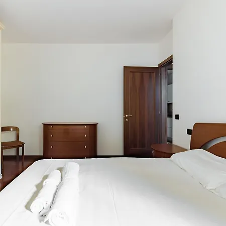 5 Minutes From Station With Parking Treviso