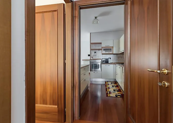 Apartment 5 Minutes From Treviso Station With Parking